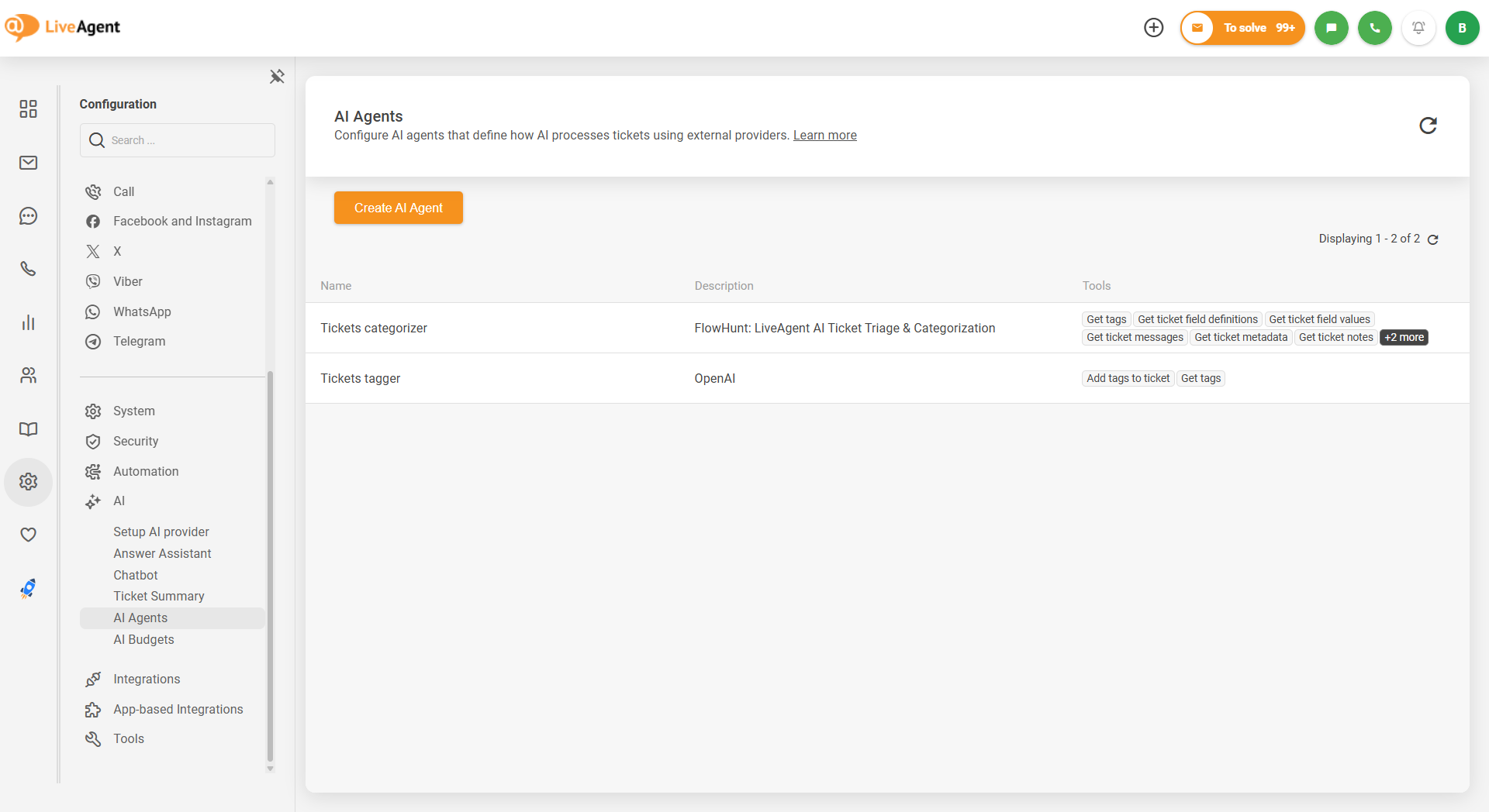 Tela de configuração de Agentes de IA do LiveAgent listando agentes categorizador de tickets e etiquetador de tickets