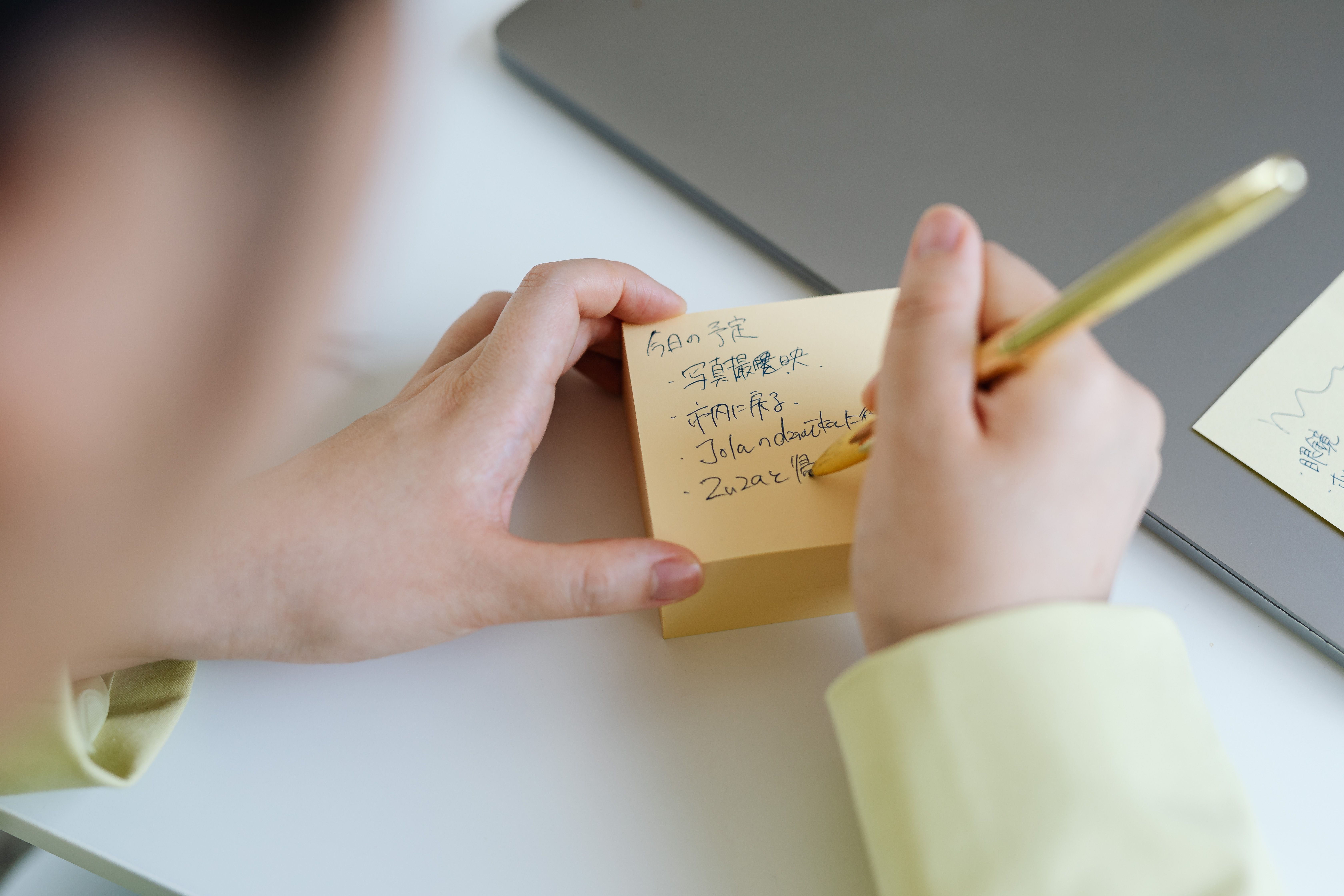 Como Usar IA para Criar Notas Internas a Partir de Conversas de Tickets de Suporte
