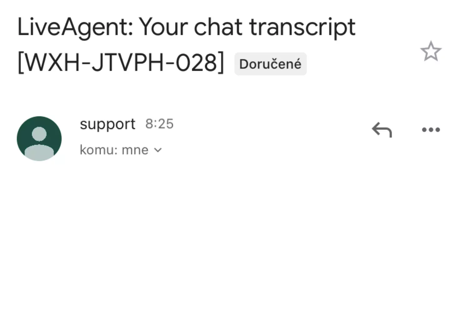 Uma imagem mostrando uma transcrição de chat vazia devido a um bug em versões anteriores do LiveAgent