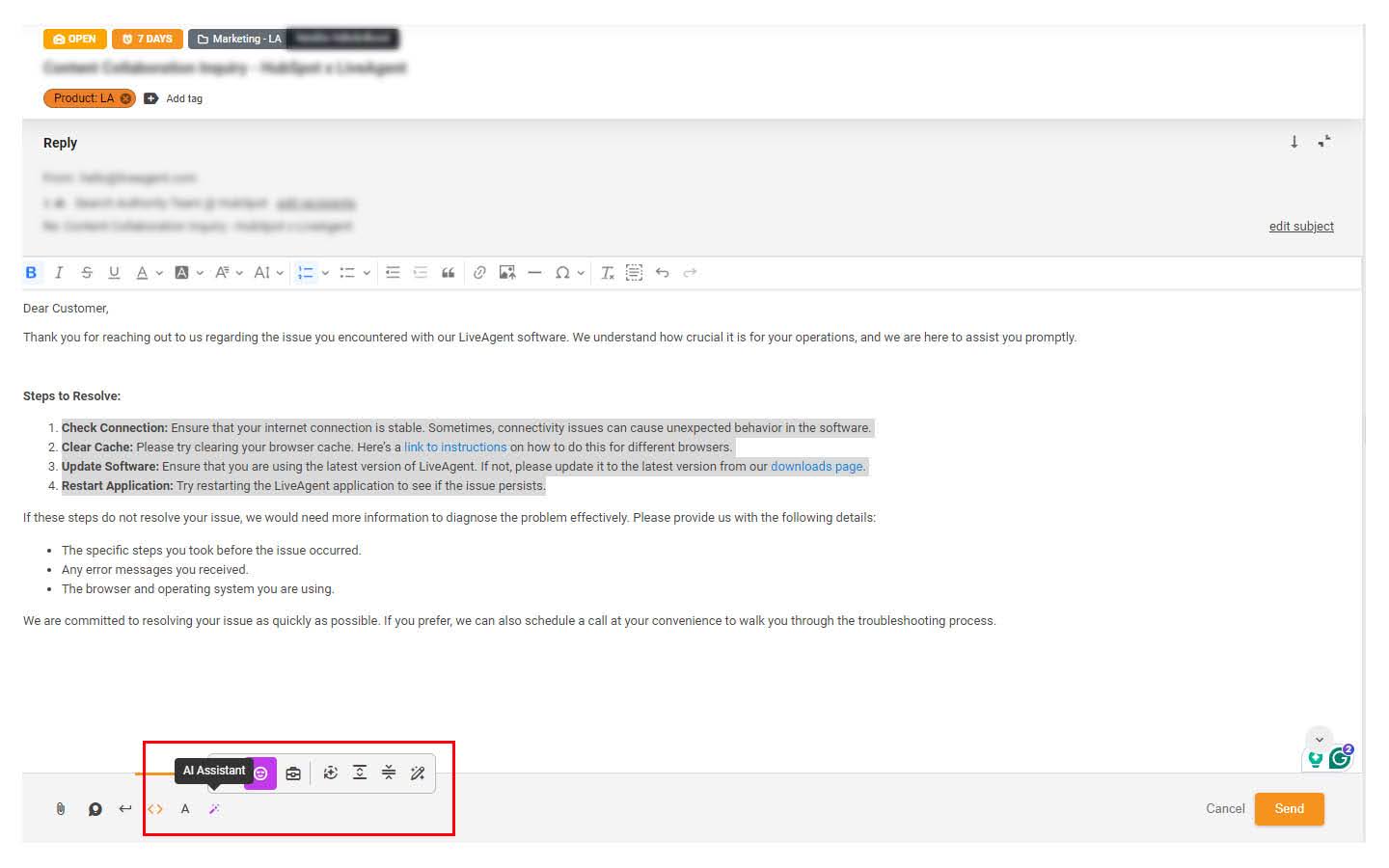Assistente de IA do LiveAgent ajudando a responder um ticket