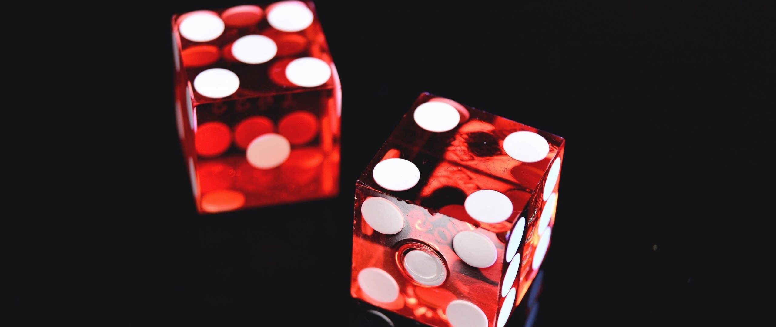 Como a L&amp;L Europe oferece suporte excepcional ao cliente para 13 marcas de cassino com LiveAgent