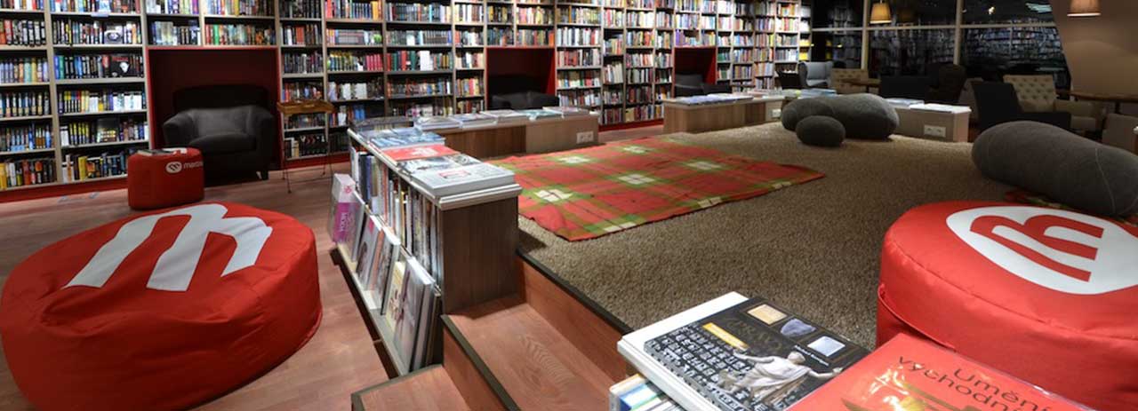 Equipe de suporte Martinus usando LiveAgent